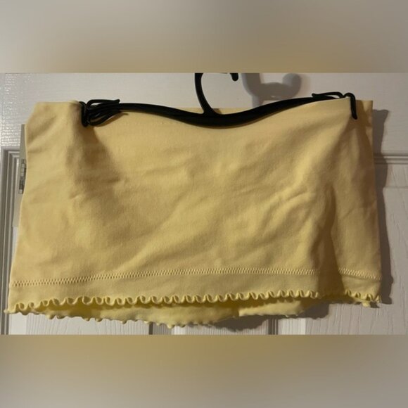 🔴 3/$12 No Boundaries Women’s Soft Yellow Bandeau Bra! NWT! Size XXL! - Picture 1 of 4